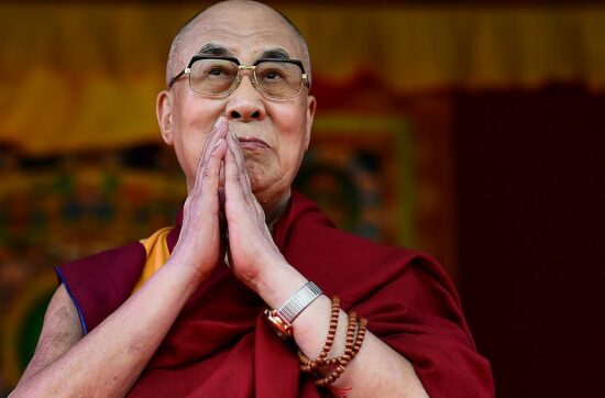 30 Inspirational Quotes from the Dalai Lama to Guide Your Life